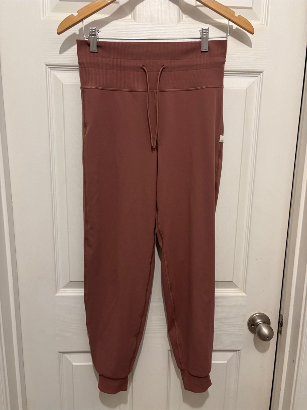 Vuori daily jogger